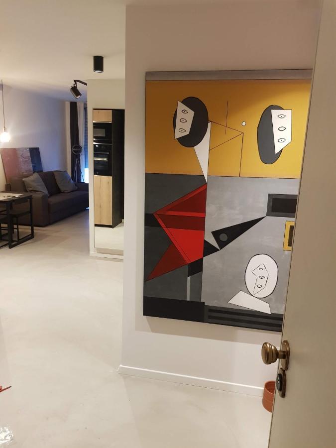 Apartman Vip, With Free Garage Parking Pula Exterior photo